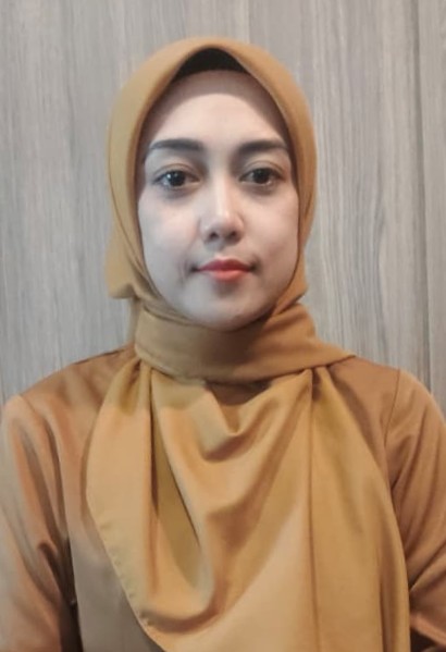  Foto Safrida Giri Rofita, S.I.Kom